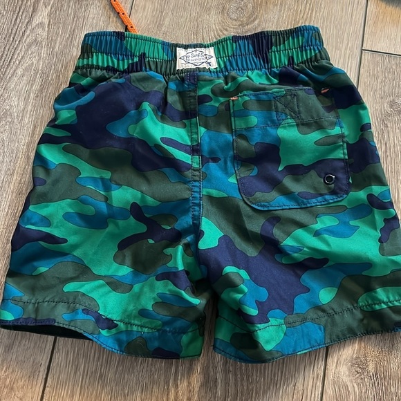 GAP 2T Swim Trunk Bundle - Picture 3 of 7